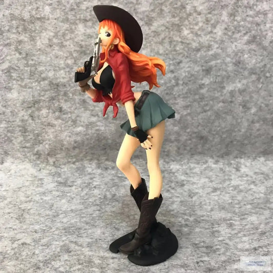 Nami Figure